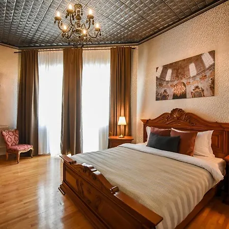 Ultracentral 2br With Balcony & Unique Design בוקרשט