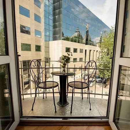 Ultracentral 2br With Balcony & Unique Design Apartment Bucharest